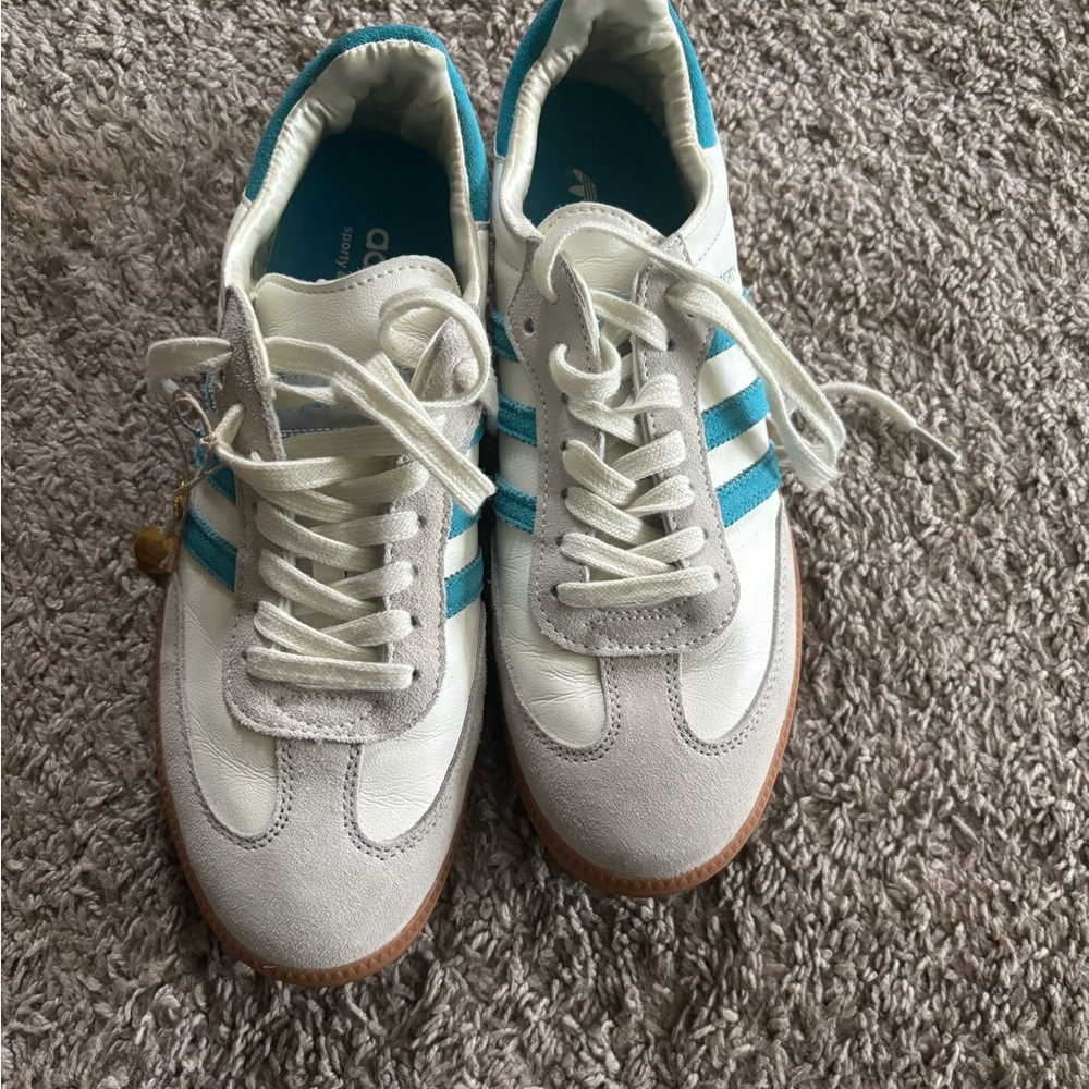 Adidas Sambas